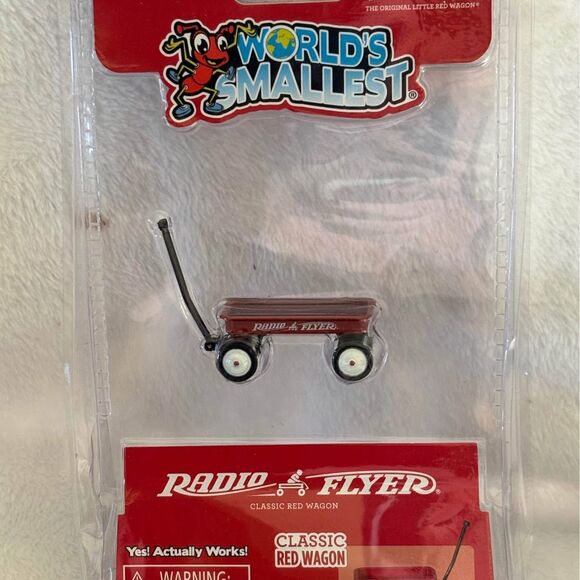 Worlds Smallest Radio Flyer Wagon Collectible Toy - New In Package - Picture 1 of 3